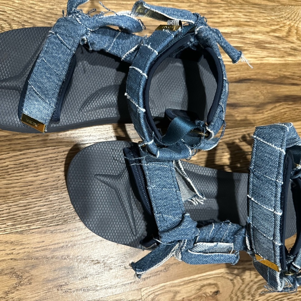 Suicoke woman’s Blue Denim Sandals - Picture 14 of 14